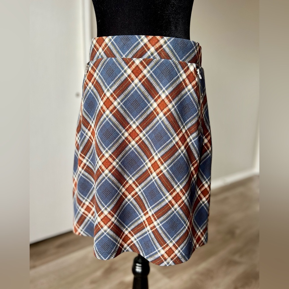 Le Lis Blue and Brown Plaid A-Line Skirt
